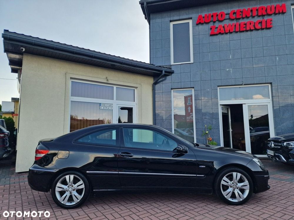 Mercedes-Benz CLC - 14