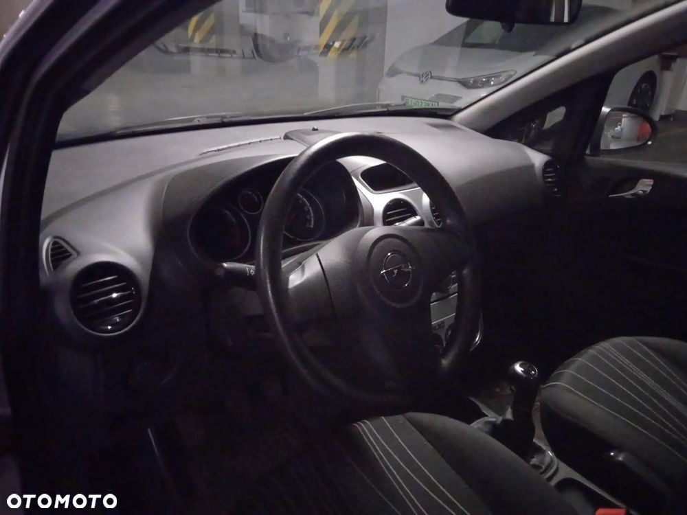 Opel Corsa 1.2 16V Enjoy - 5