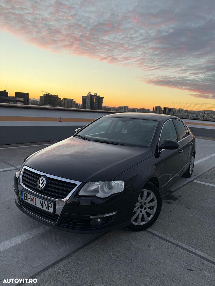 Volkswagen Passat Variant 2.0 TDI Comfortline DPF BlueMotion Technology - 1