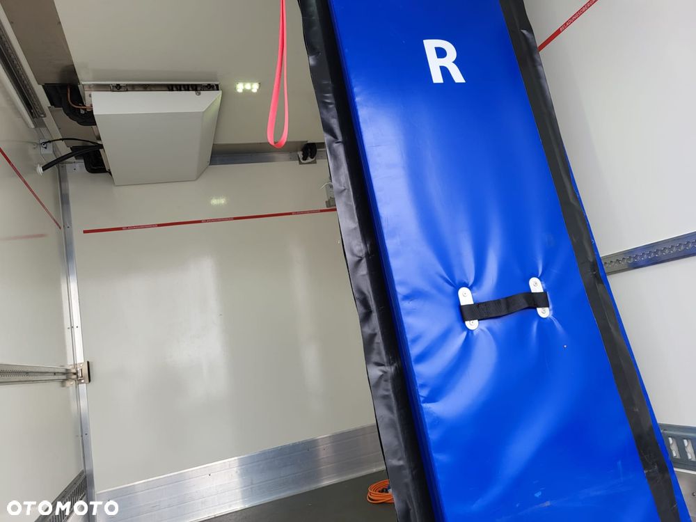 Mercedes-Benz SPSPRINTER 910 315 -KONTENER-CHŁODNIA -KLIMA-35 TYŚ KM-JAK NOWY - 26