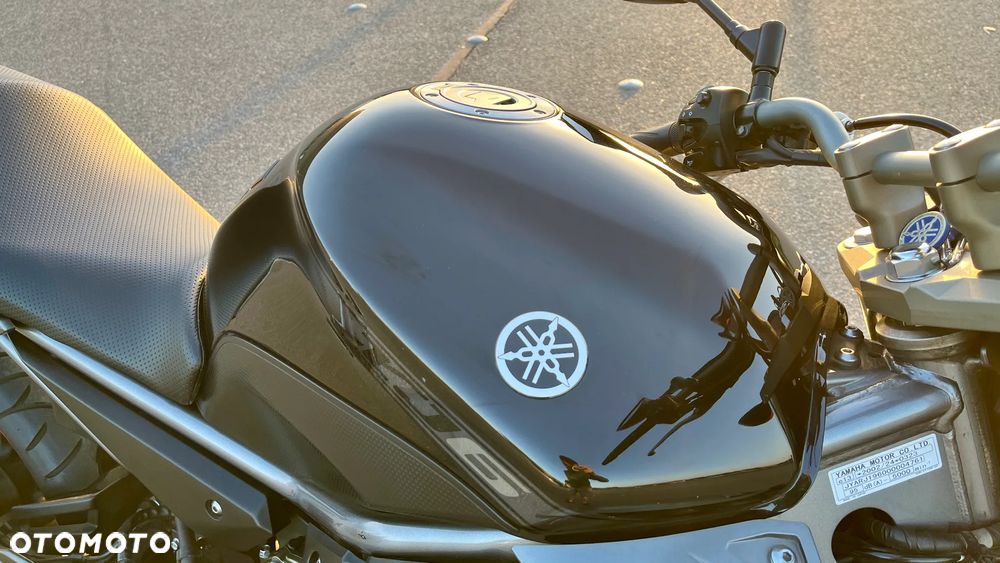 Yamaha XJ - 32