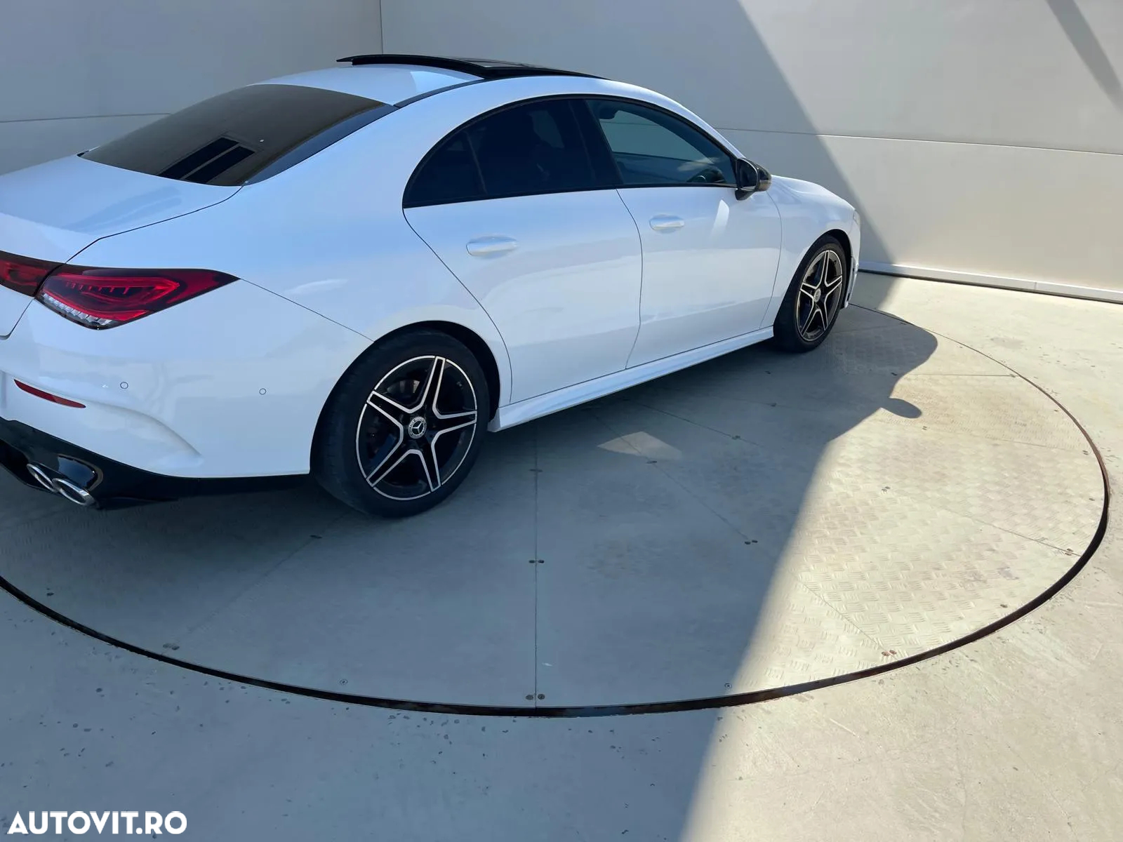 Mercedes-Benz CLA 220 Coupe - 12