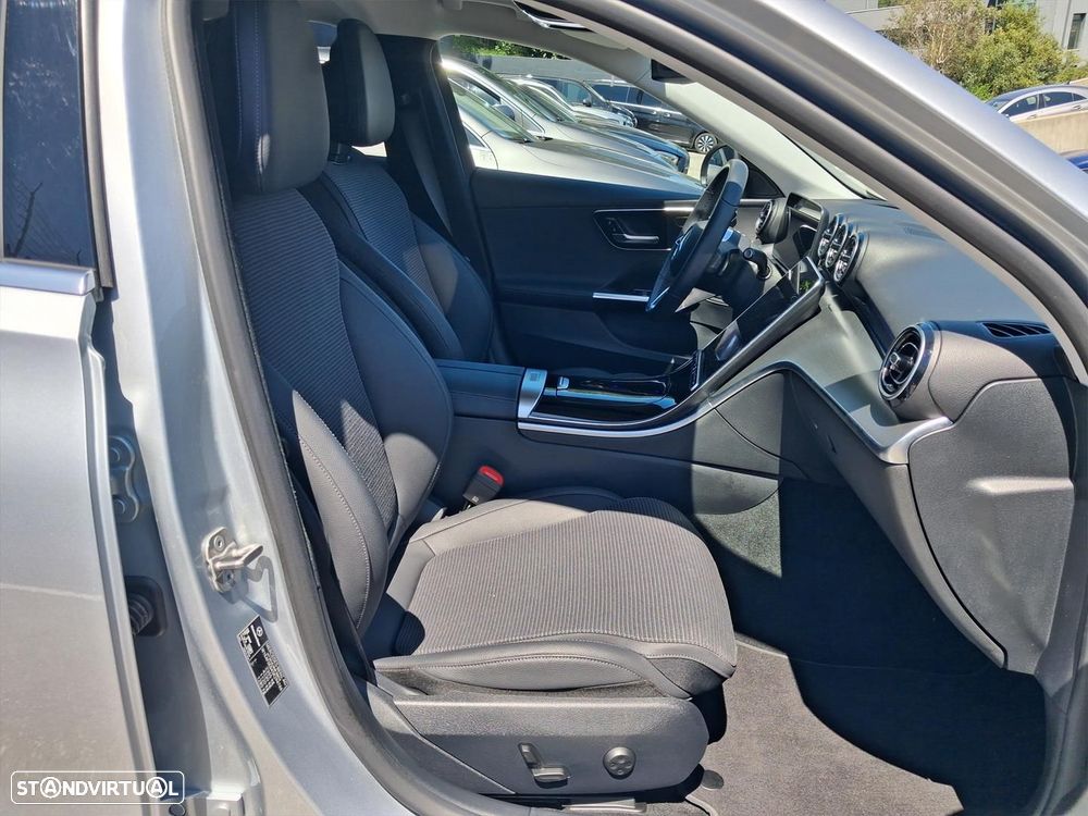 Mercedes-Benz C 220 d Avantgarde - 14