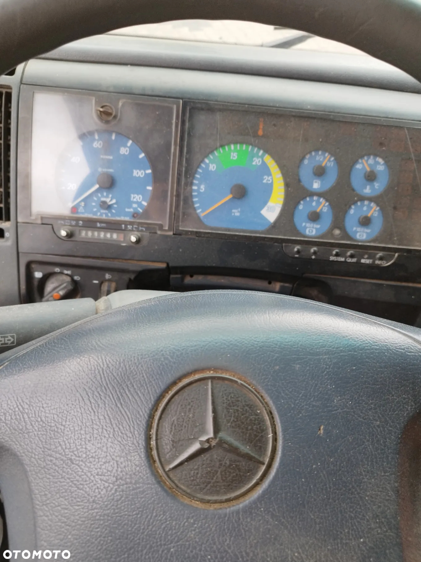 Mercedes-Benz ATEGO 815 - 24