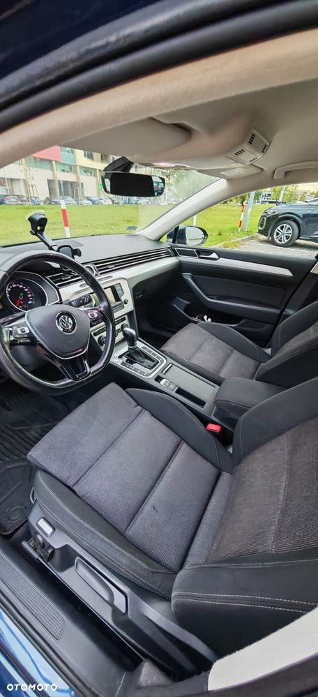 Volkswagen Passat 2.0 TDI BMT Comfortline DSG - 3