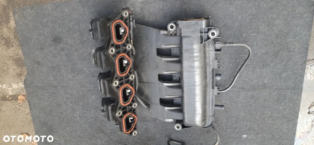 RENAULT KOLEKTOR Ssący 8200880099 8200762352 plus listwa wtryskowa - 4 wtryskiwacze Obudowa Filtra powietrza 8200517765 h 8200341099 - 4