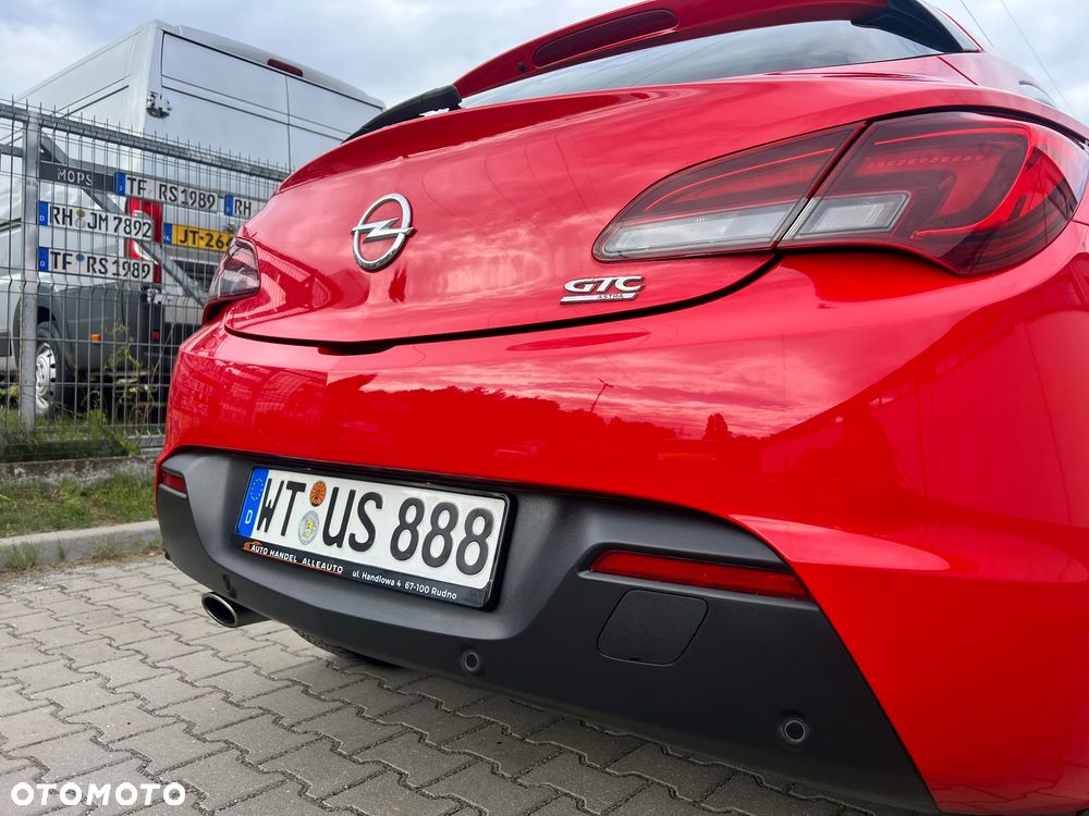 Opel Astra 1.6 Turbo Edition - 13