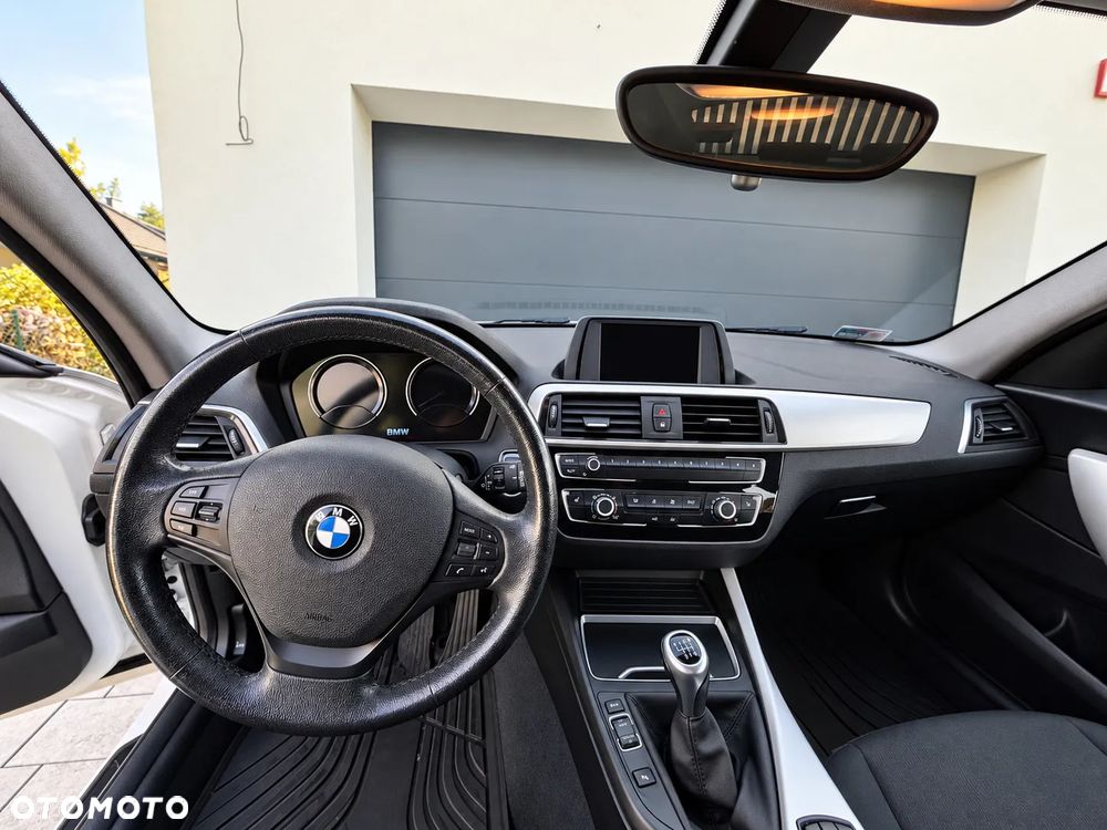 BMW Seria 1 - 9