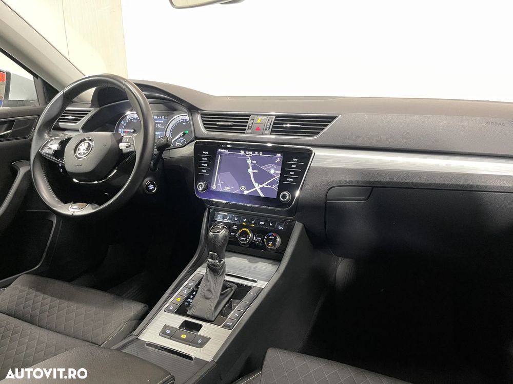 Skoda Superb 1.4 TSI PHEV Ambition - 9
