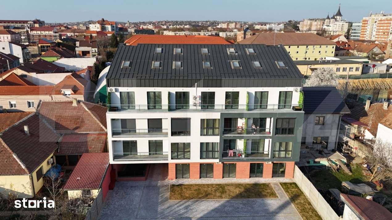 Apartament de tip rooftop finisat, 66.01 mp, zona Ultracentrala — fotografia 1