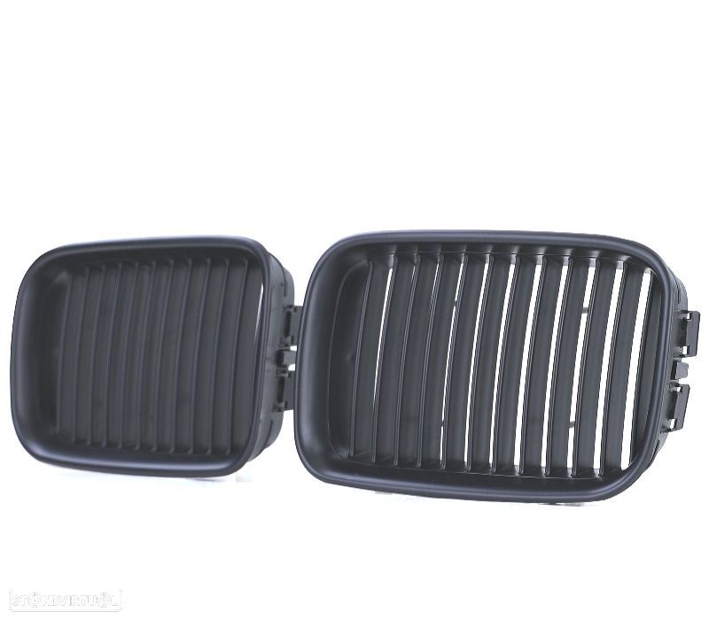 GRELHAS FRONTAIS BMW E36 91-96 LOOK M PRETO MATE - 4