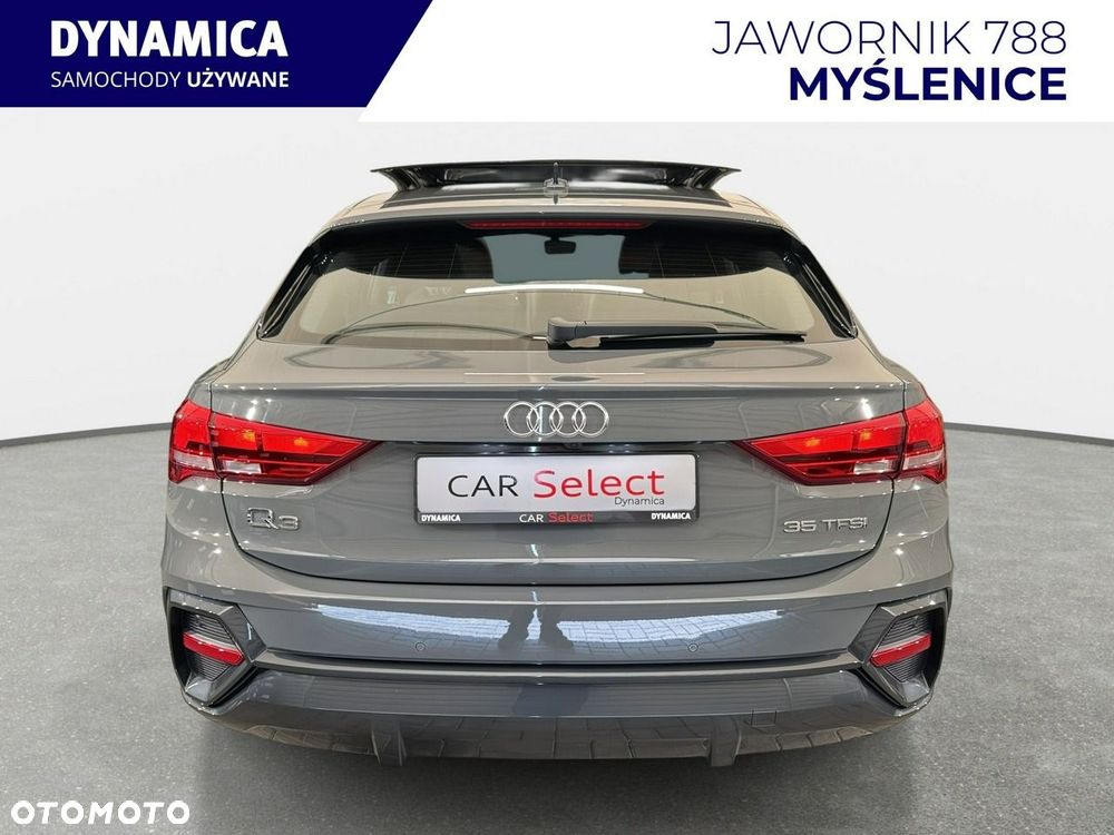 Audi Q3 Sportback - 8