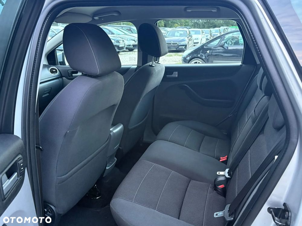 Ford Focus 1.8 FF Platinium X - 20