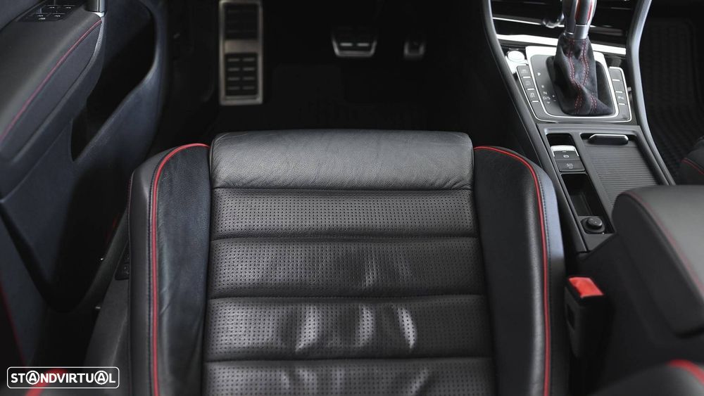 VW Golf GTI TCR 2.0 TSI OPF DSG - 47