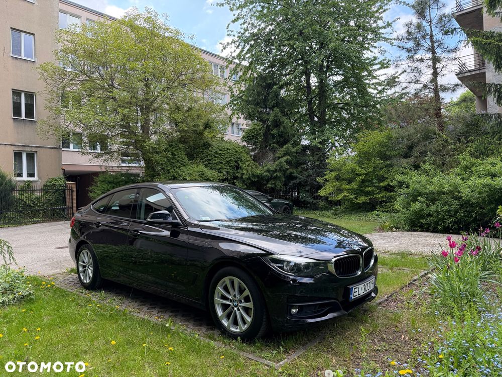 BMW 3GT 320i xDrive - 2