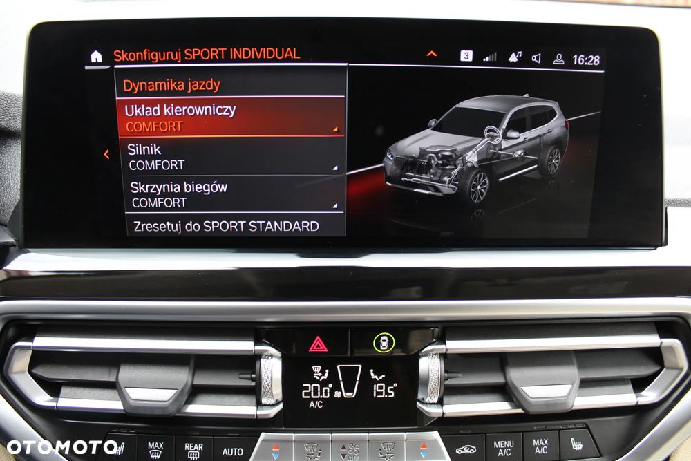 BMW X3 xDrive20i - 34