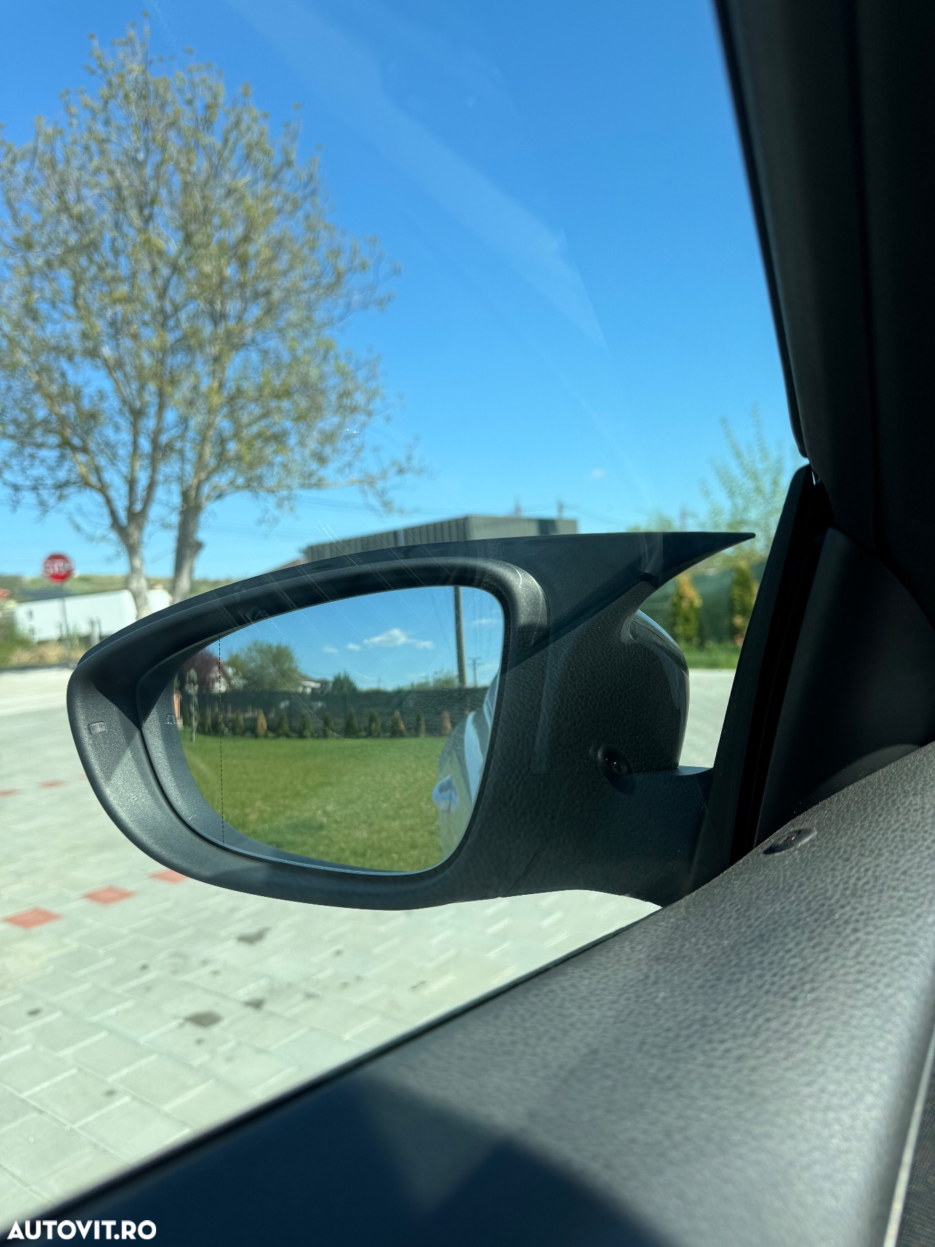 Volkswagen Scirocco 2.0 TDI DSG - 25