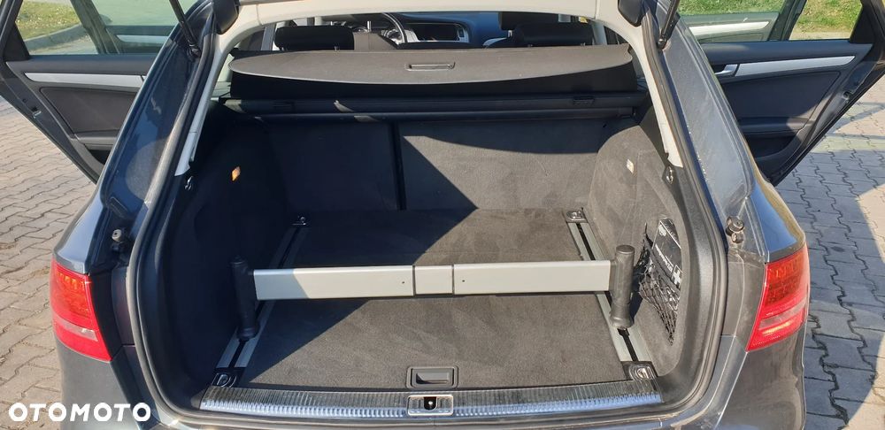 Audi A4 Avant 2.0 TDI DPF Ambition - 24