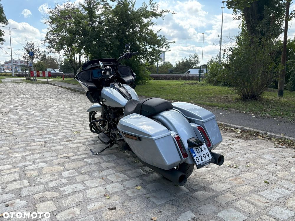 Harley-Davidson Touring Road Glide - 5