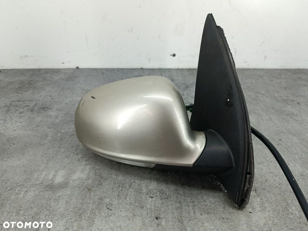 LUSTERKO PRAWE VW GOLF V LD1W - 1