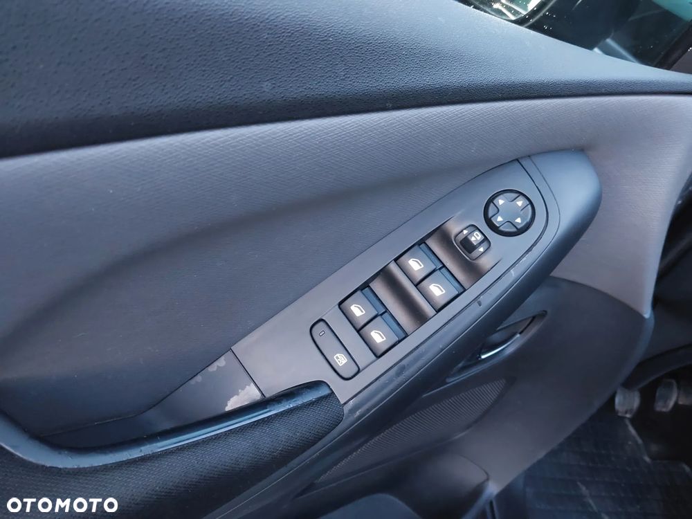 Citroën C4 Picasso e-HDi 115 Exclusive - 19