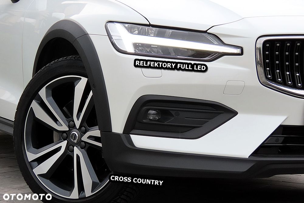 Volvo V60 Cross Country B4 D AWD Geartronic - 15