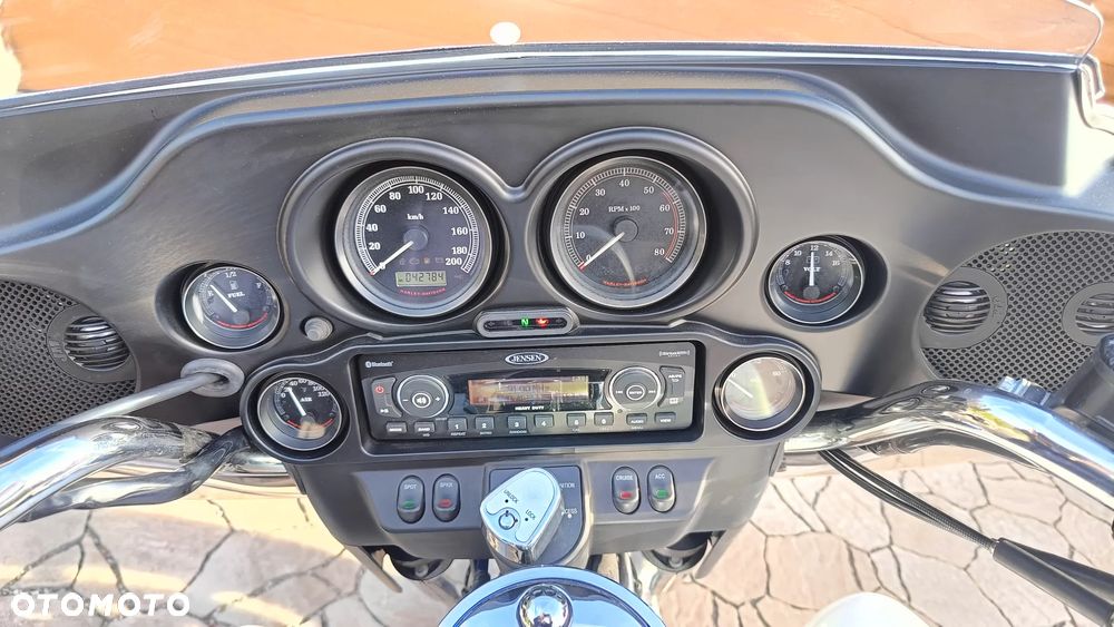 Harley-Davidson Touring Electra Glide - 15
