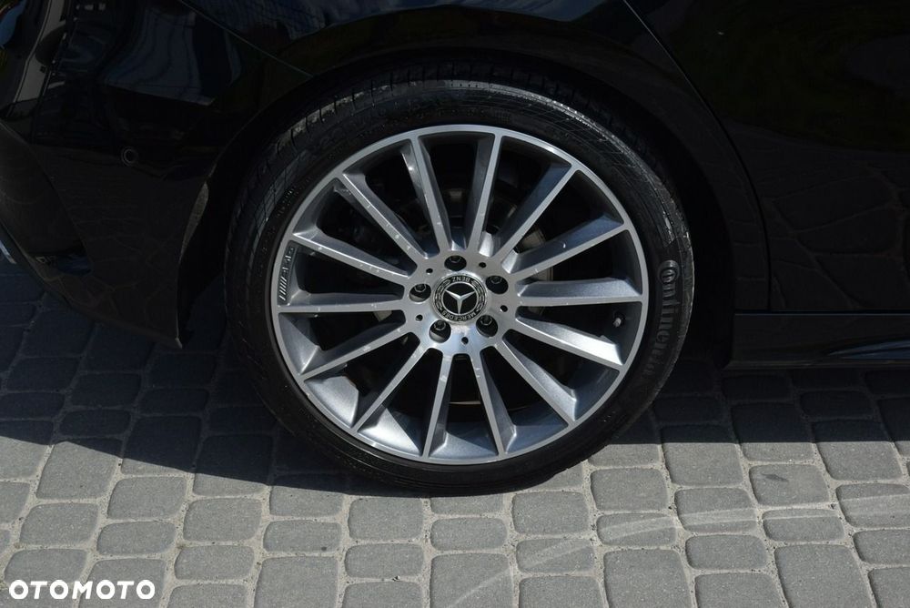 Mercedes-Benz Klasa A 180 AMG Line - 13