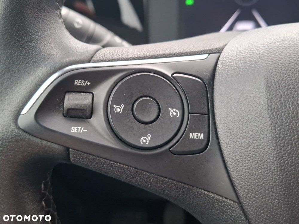 Opel Mokka 1.2 T Edition S&S - 25