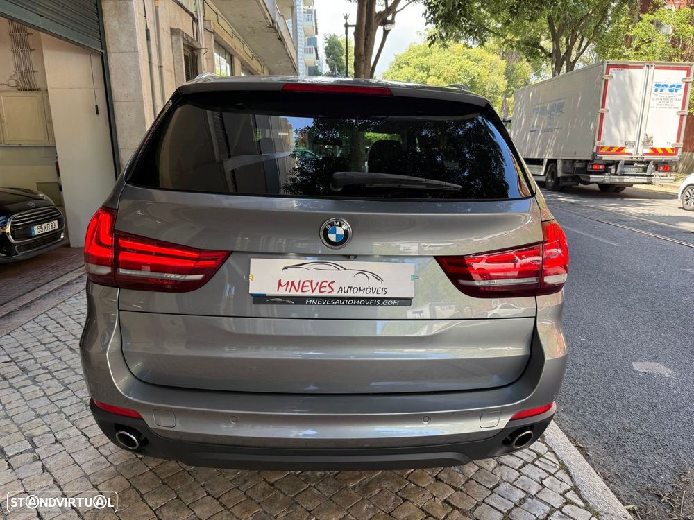 BMW X5 25 d sDrive Comfort 7L - 4