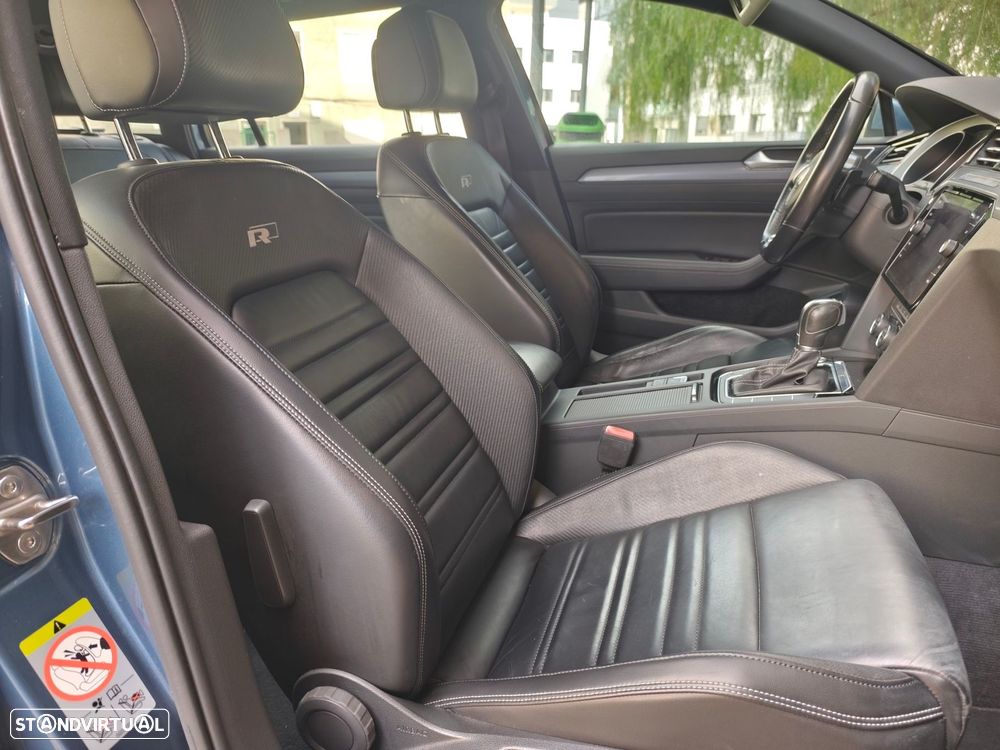 VW Passat Variant 2.0 TDi R-Line DSG - 13
