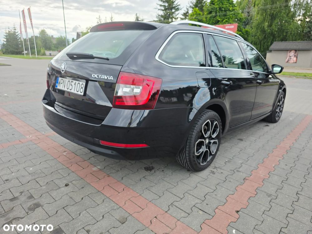 Skoda Octavia 2.0 TDI Style DSG - 11