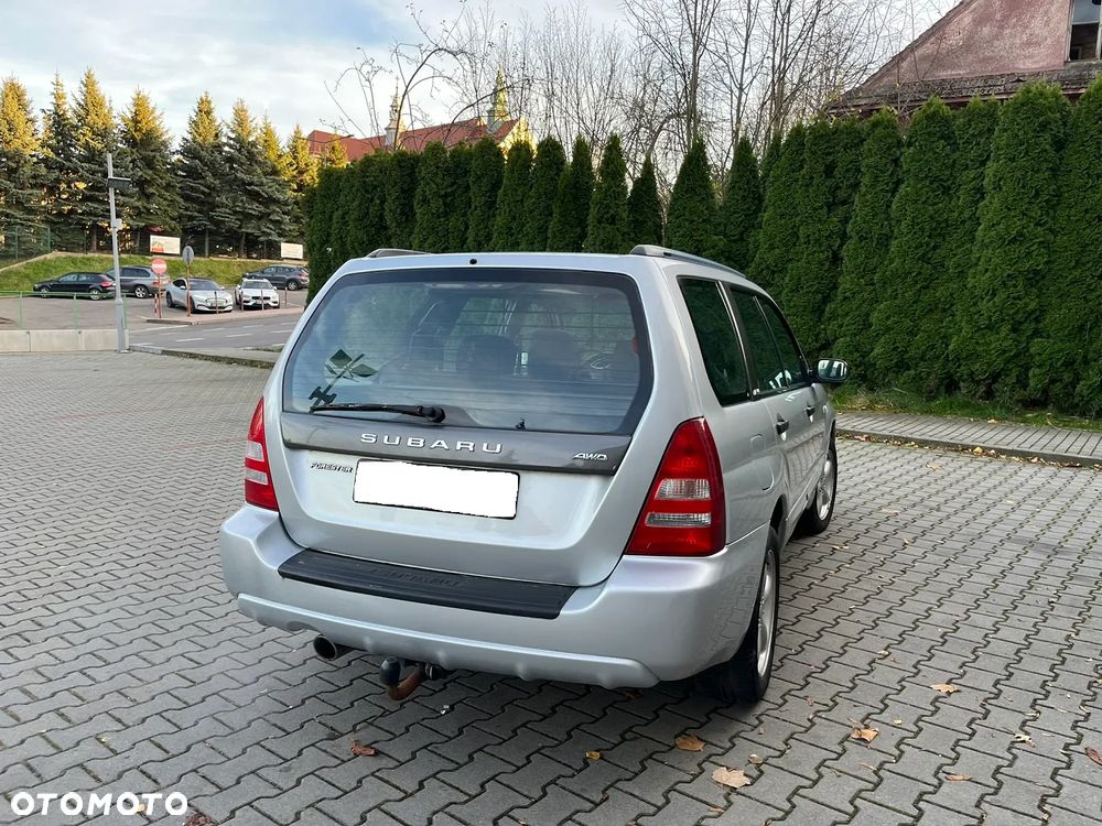 Subaru Forester 2.0 XT Turbo - 5