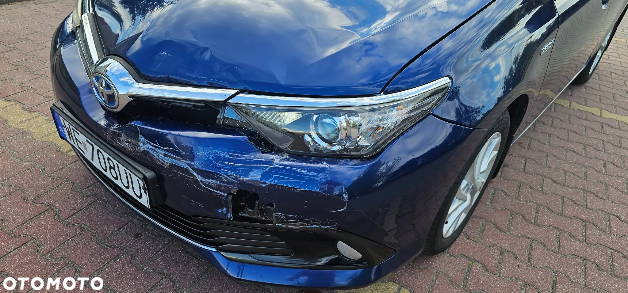 Toyota Auris Hybrid 135 Prestige - 8