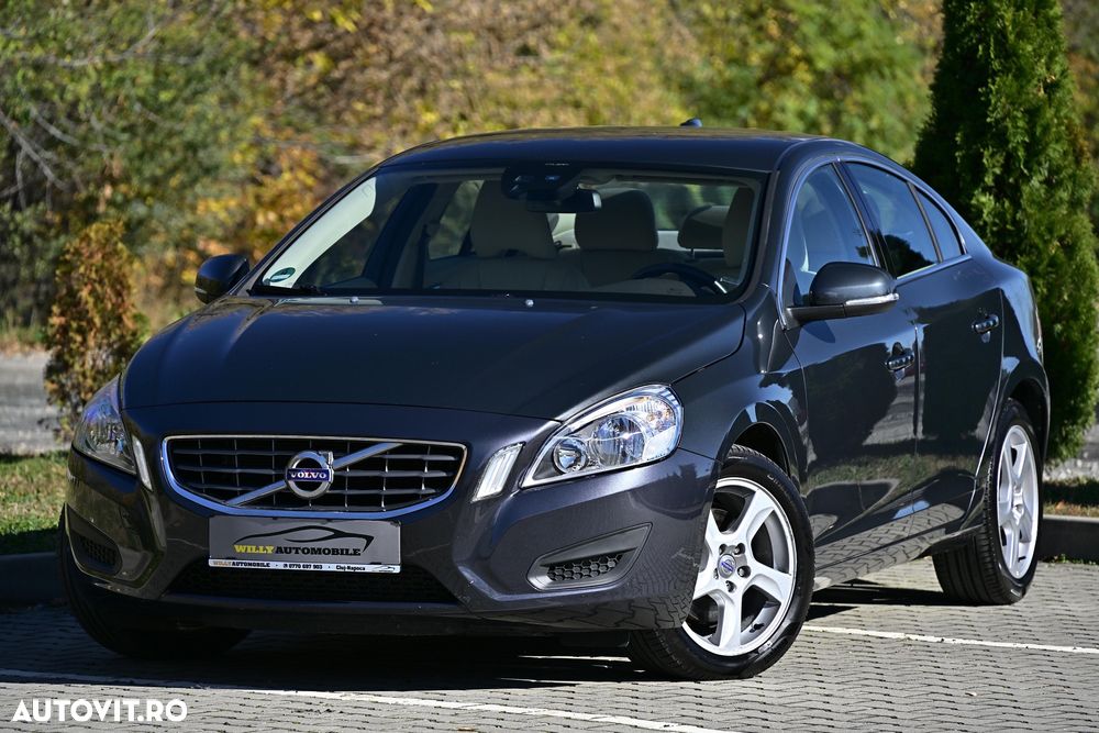 Volvo S60 D3 Geartronic - 1
