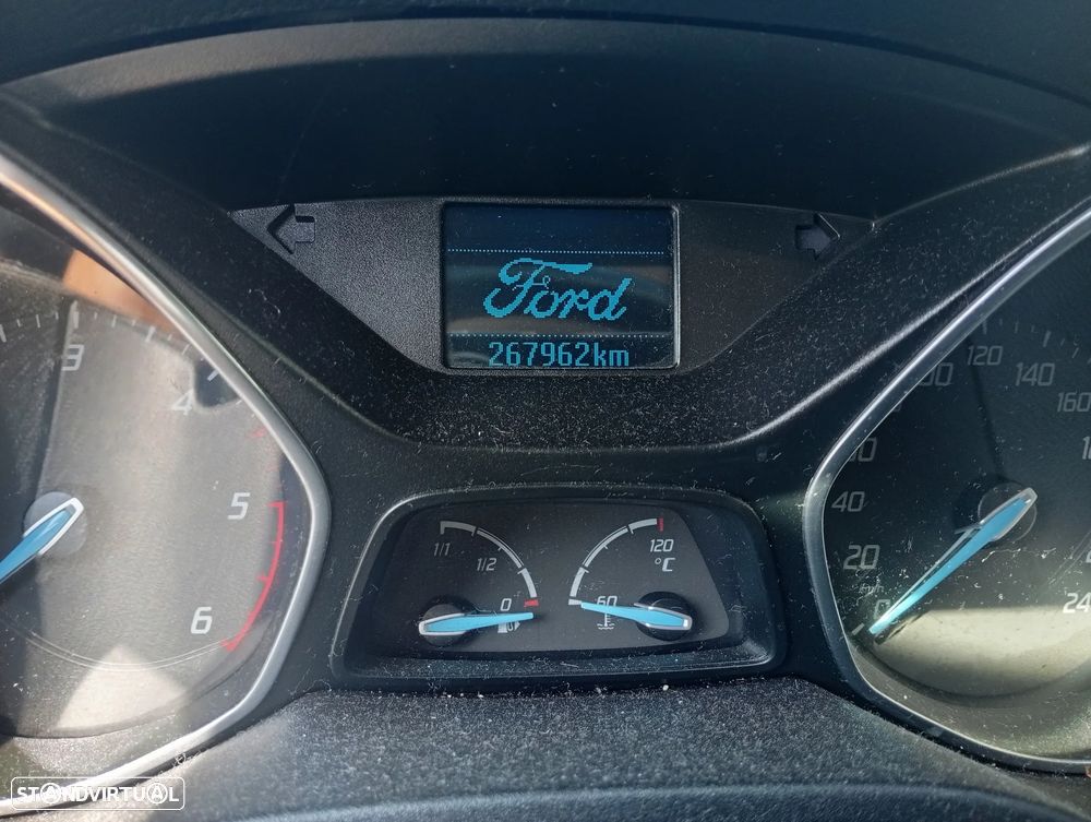 Ford Focus SW 1.6 TDCi Titanium - 10