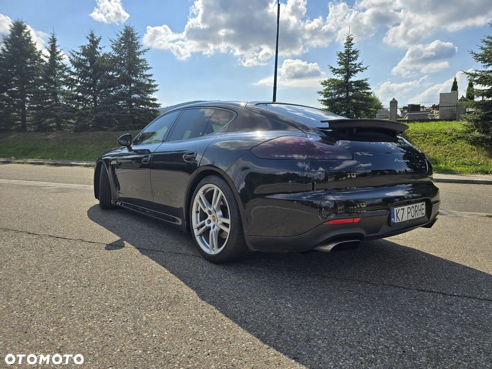 Porsche Panamera - 2
