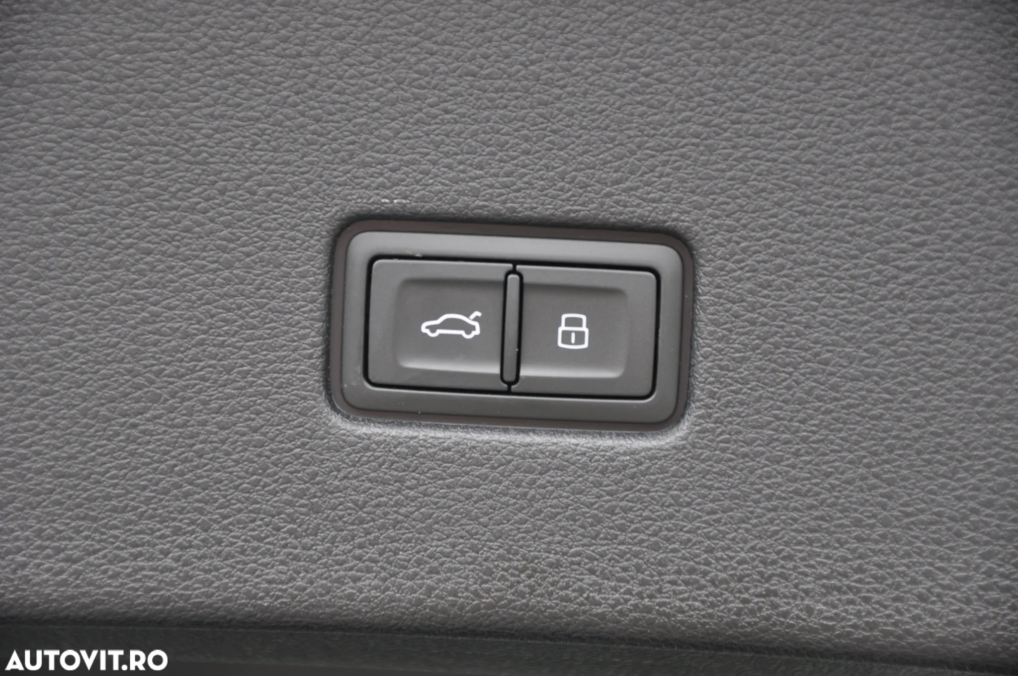 Audi Q8 55 TFSI e quattro Tiptronic PHEV - 26