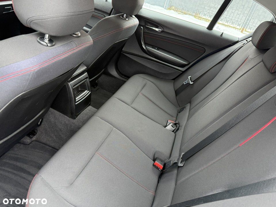 BMW Seria 1 116i Sport Line - 37