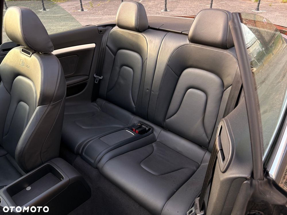 Audi A5 Cabrio - 30