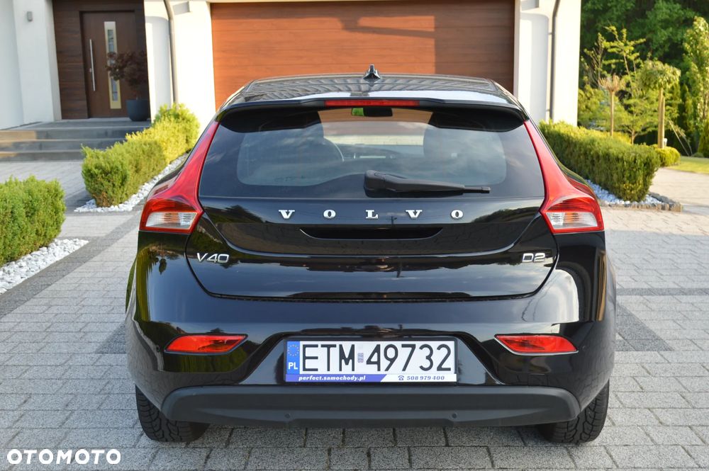 Volvo V40 - 10