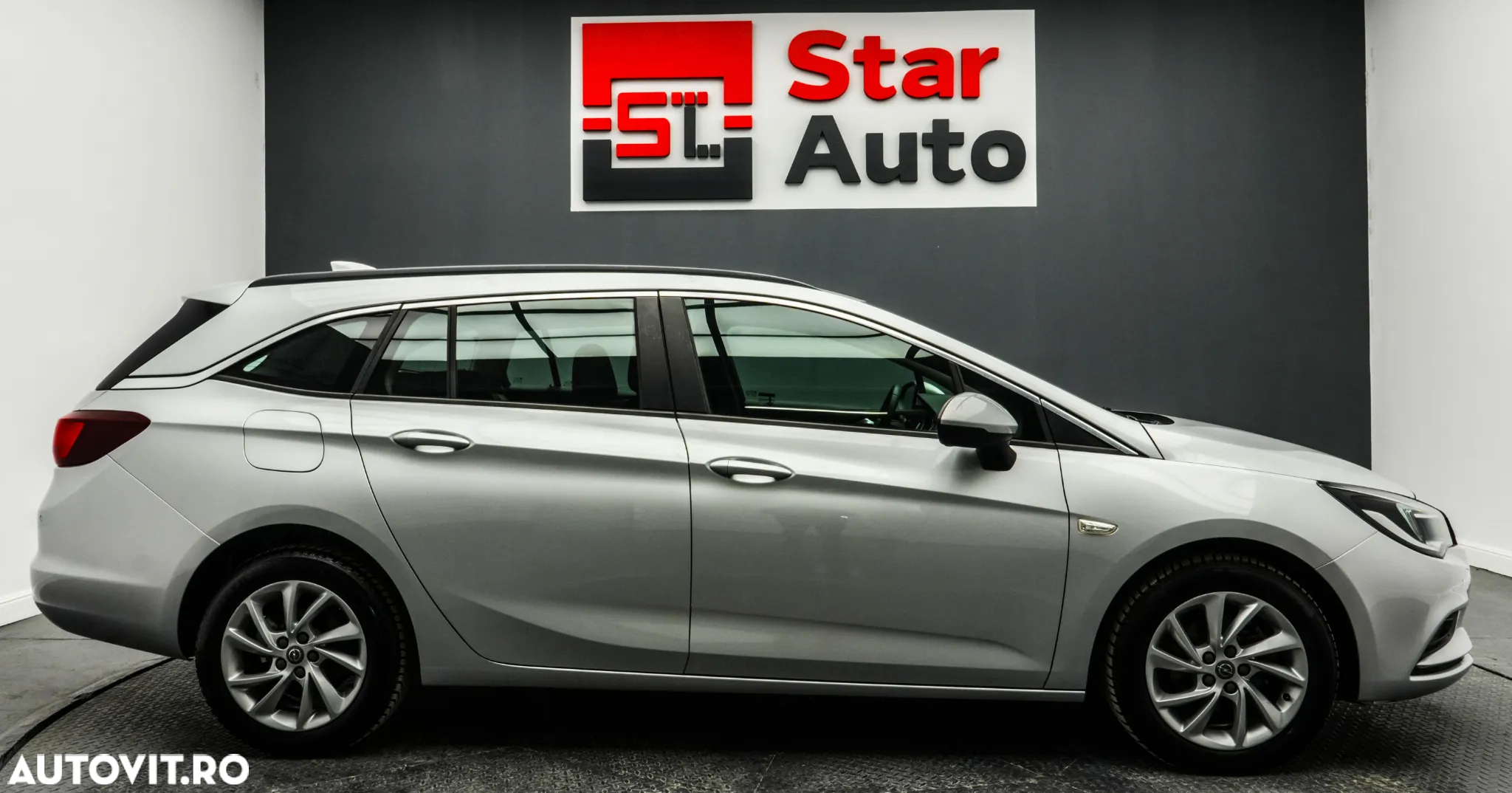 Opel Astra Sport Tourer 1.6 CDTI ECOTEC ECOFlex Start/Stop Dynamic - 10
