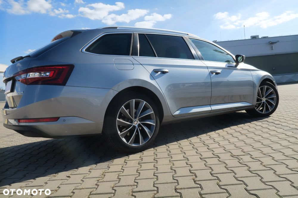Skoda Superb 2.0 TDI L&K - 11