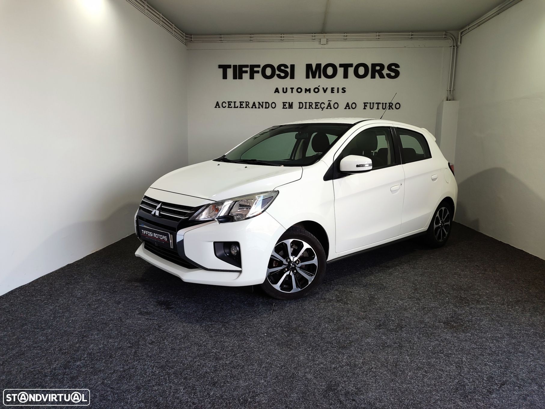 Mitsubishi Space Star 1.2 Intense - 1