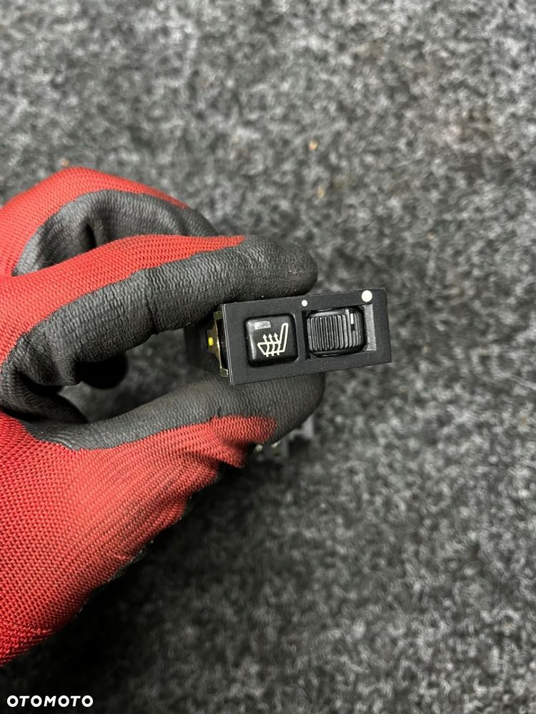 przełączniki grzania foteli bmw seria 7 e38 8352259 - 11