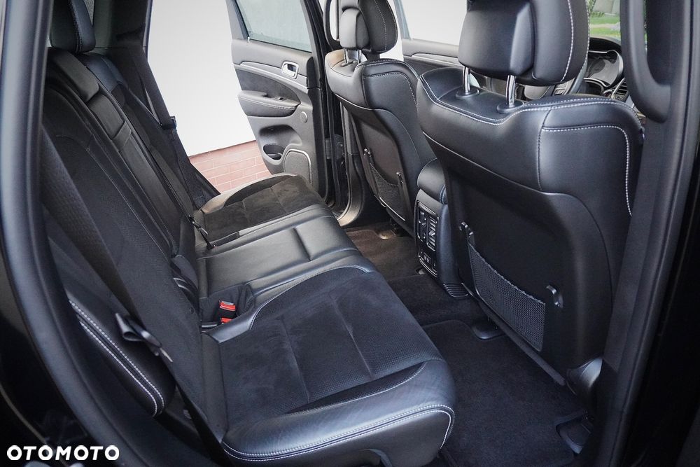 Jeep Grand Cherokee SRT Night - 8