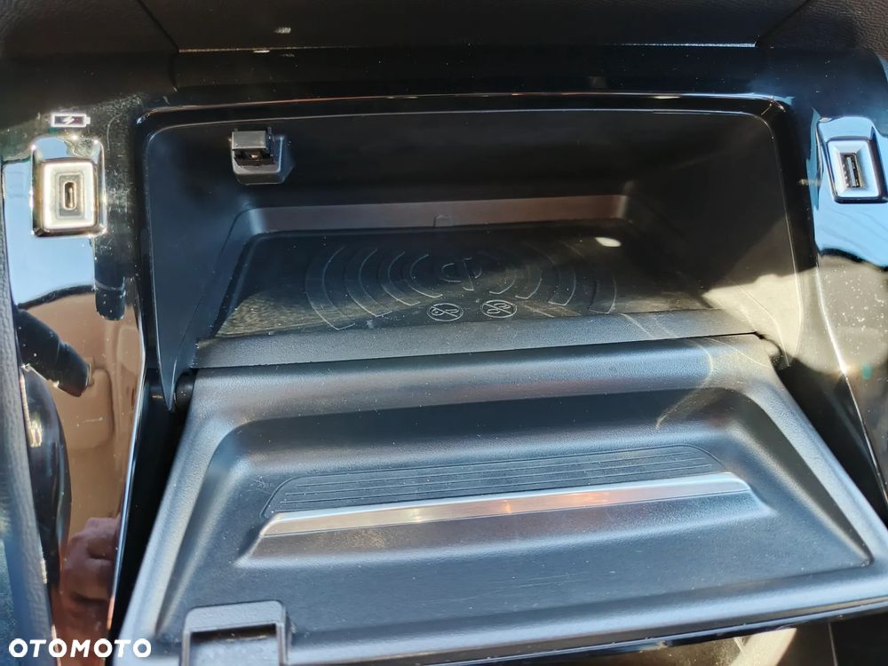 Peugeot 208 1.2 PureTech Allure S&S - 31