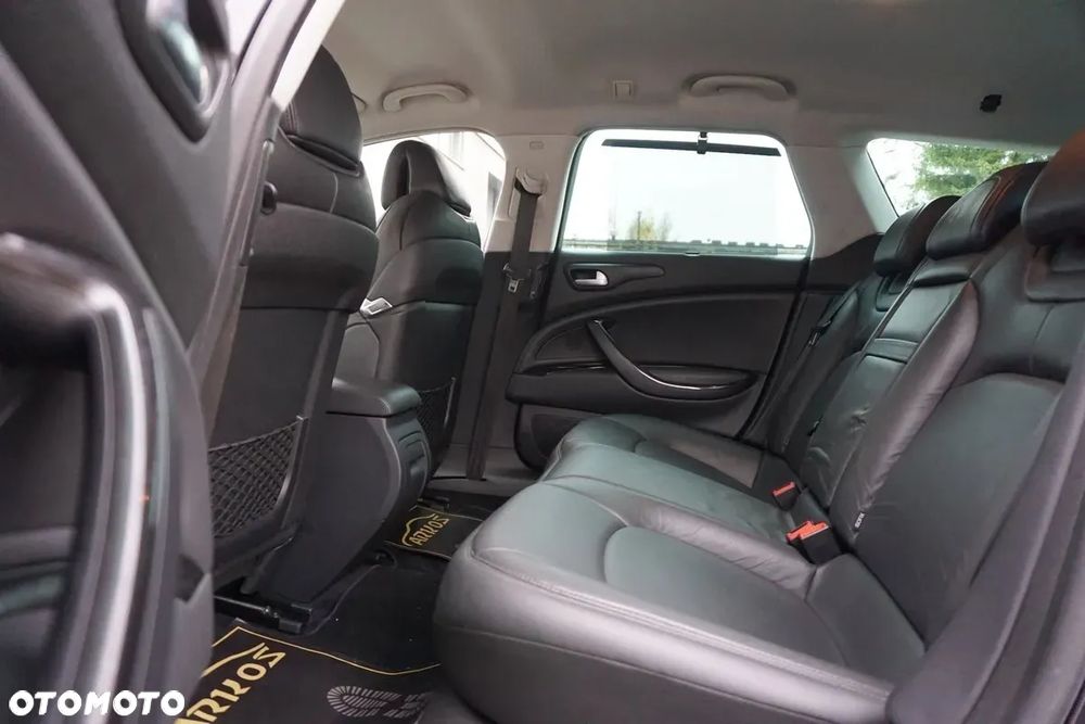 Citroën C5 2.0 HDi Exclusive - 35