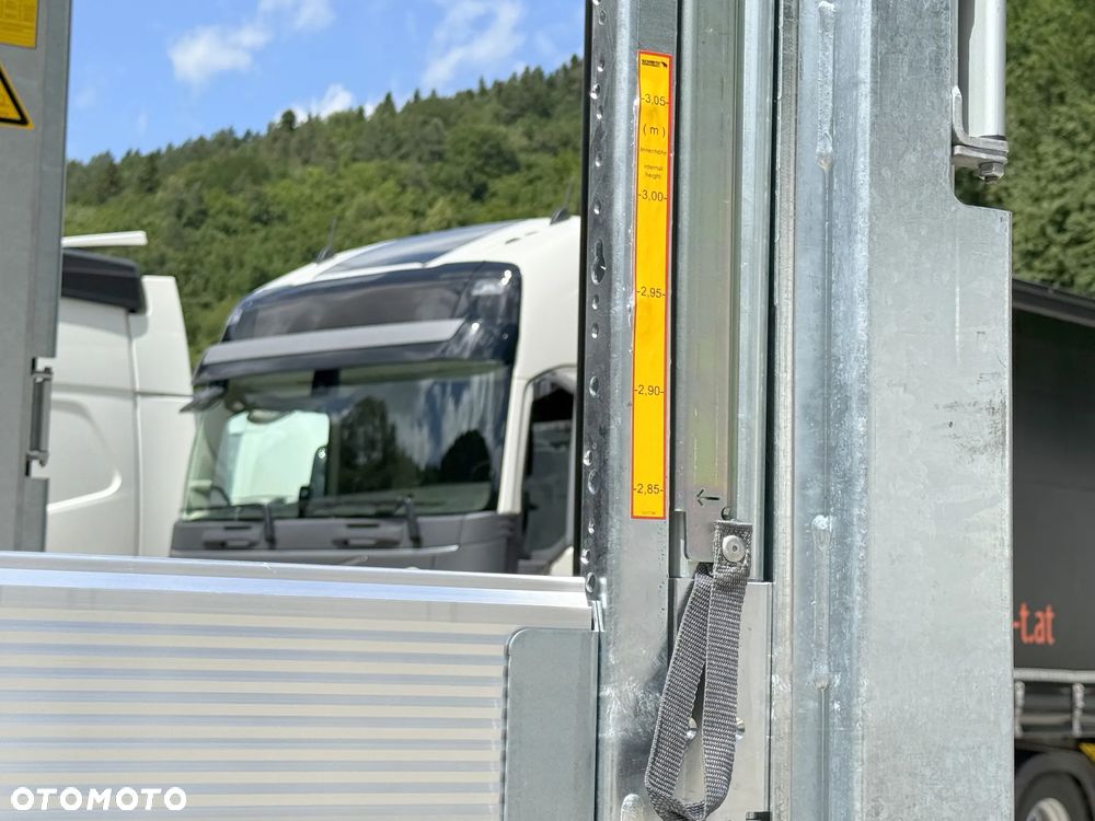 Schmitz Cargobull VARIOS + METALOWA SKRZYNIA - 22
