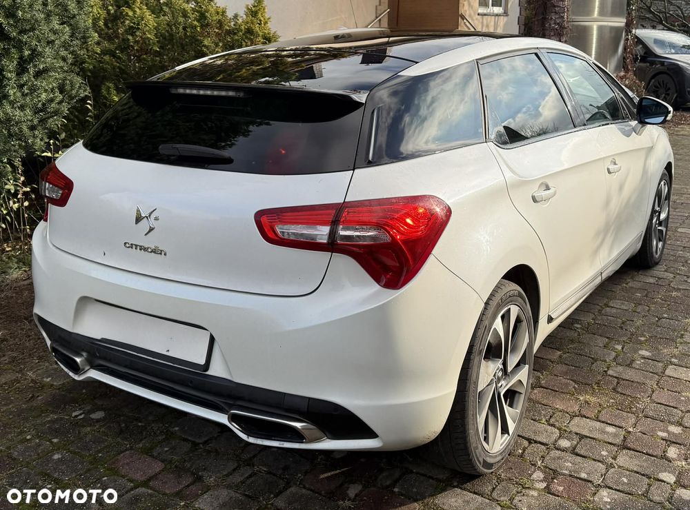 Citroën DS5 1.6 THP SportChic - 9